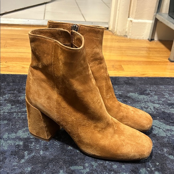 Vince Tan Suede Heeled Boots - Picture 1 of 5